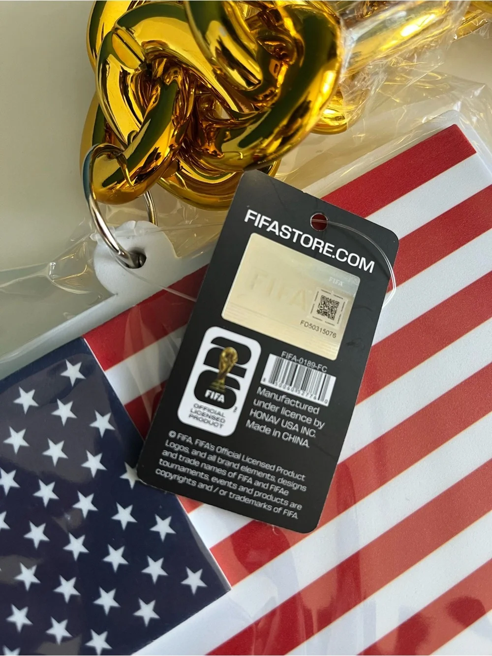 FIFA World Cup 2026 USA Foam Flag Chain Trophyman Necklace NWT Soccer Football
